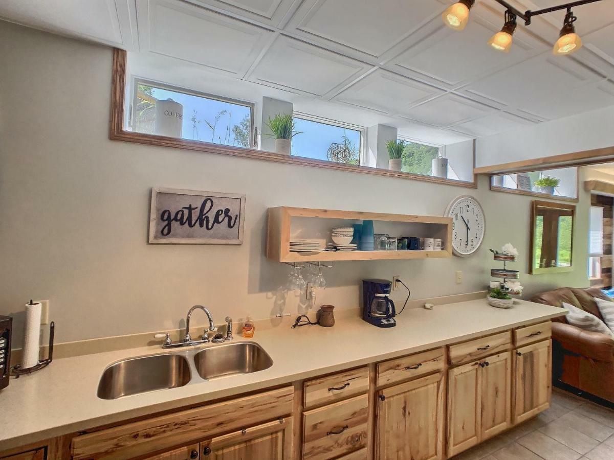 The Maples Apt - King Bed, Pet Friendly, Beautiful Views إليكوتفيل المظهر الخارجي الصورة